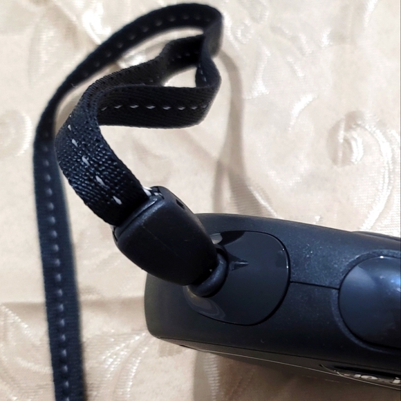 Flexi Classic Nylon Tape Retractable Lead for Medium Dogs 5 m cord - Picture 5 of 9